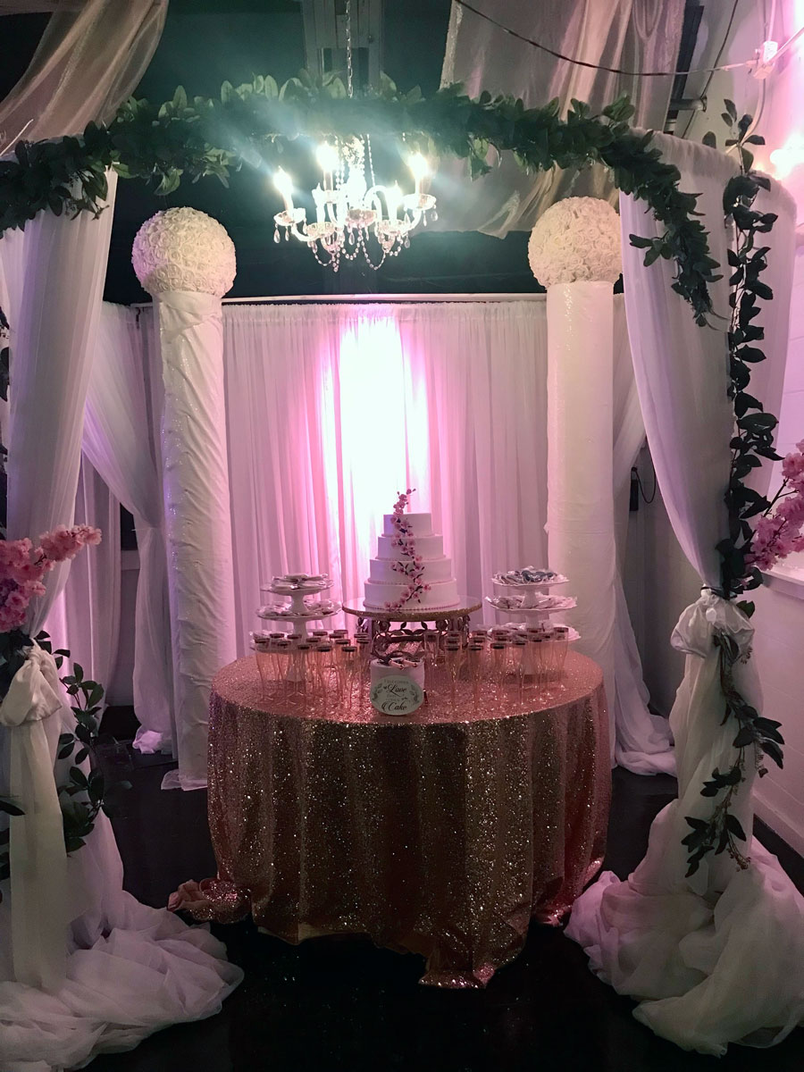 cake table specialty linen